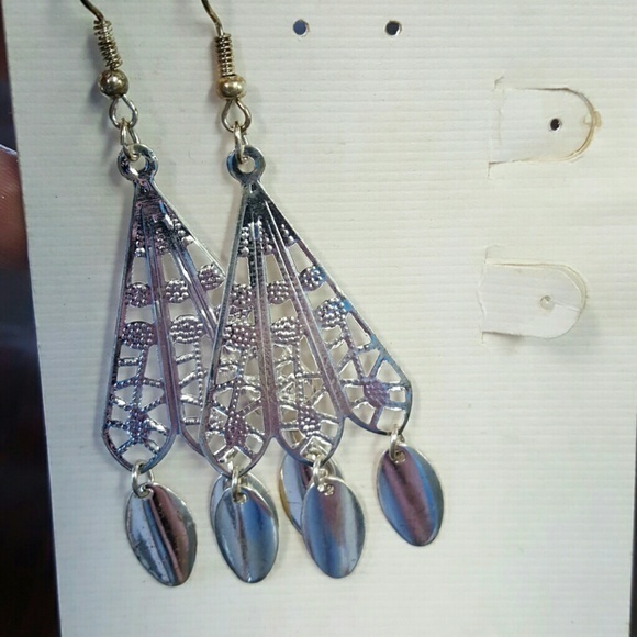 Earrings and bracelet‎ - Picture 4 of 4